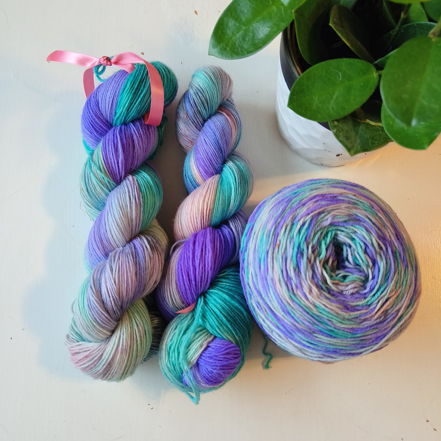 Hand-Dyed Sock Yarn | N•03 | 100g